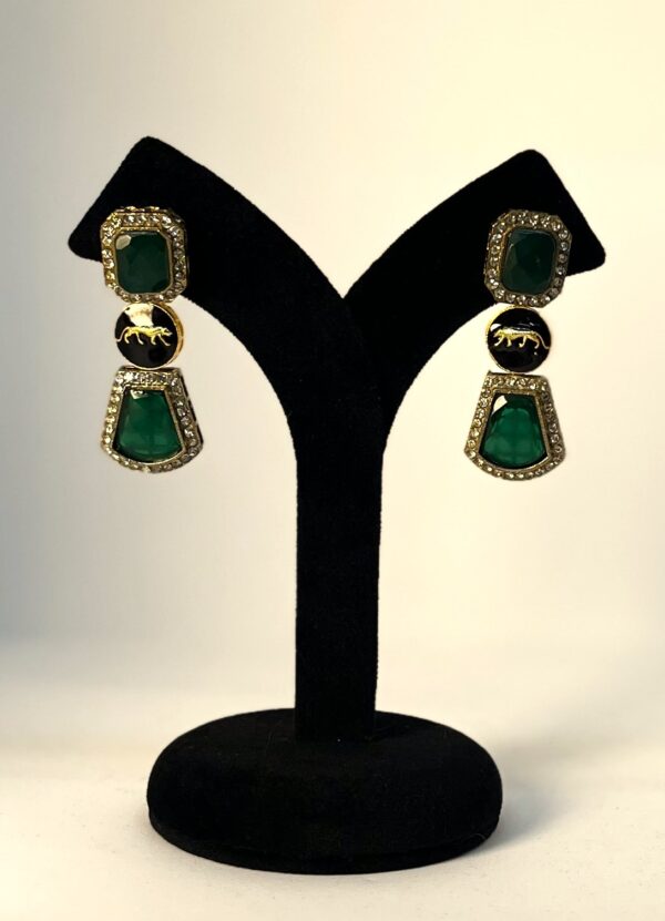 Green stone Sabya Earings Set - Image 3