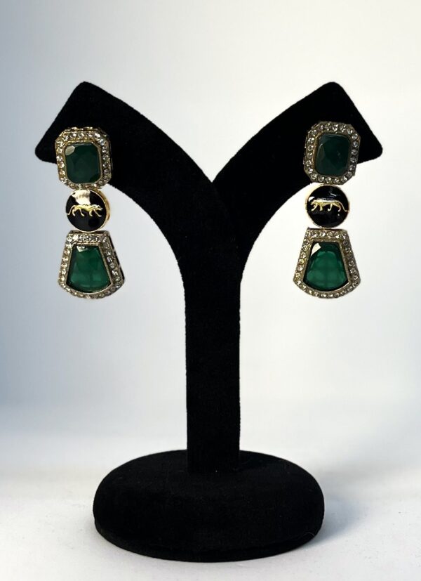 Green stone Sabya Earings Set