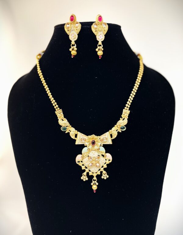 TB Red gold setting long set with Kundan,red,green setting - Image 2
