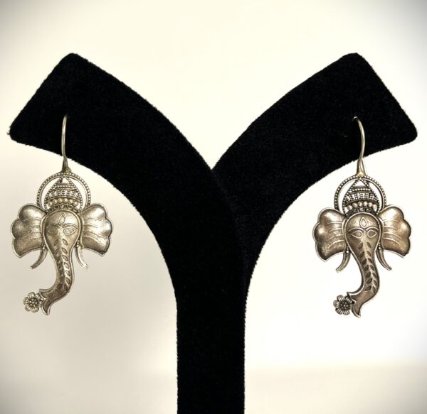 TB antique silver replica elegant and stylish ganesh ji earrings - Image 5