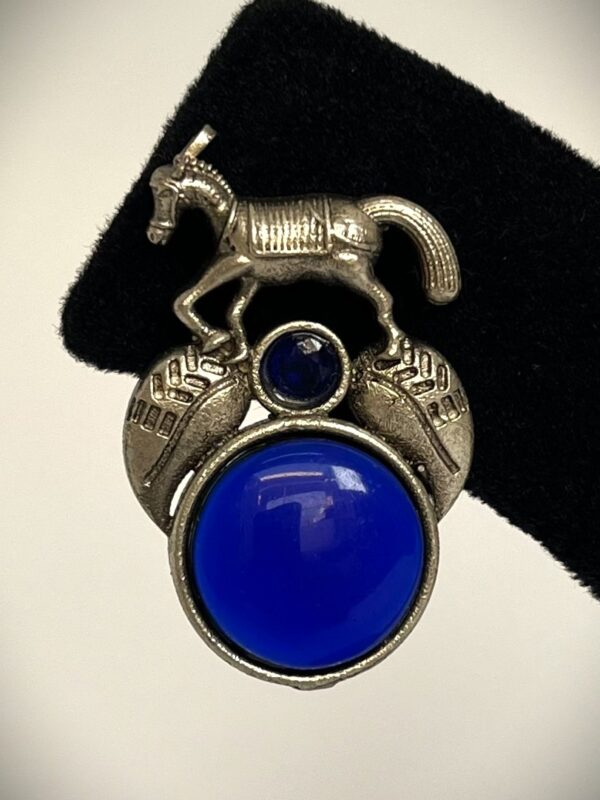 TB antique silver replica elegant and stylish horse earring with blue monalisa stone - Image 7