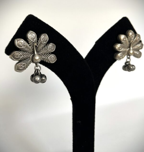 TB antique silver replica elegant and stylish peacock earring - Image 5