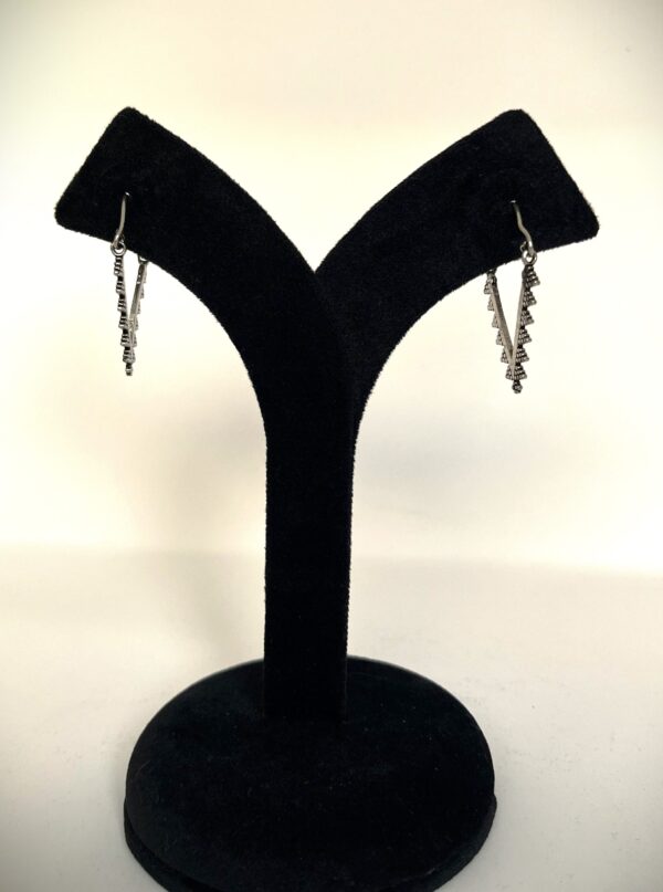 TB simple, elegent and stylish V shaped silver replica earring