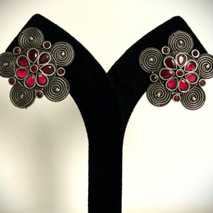 TB Red stone on circular edge moon settig design in silver replica