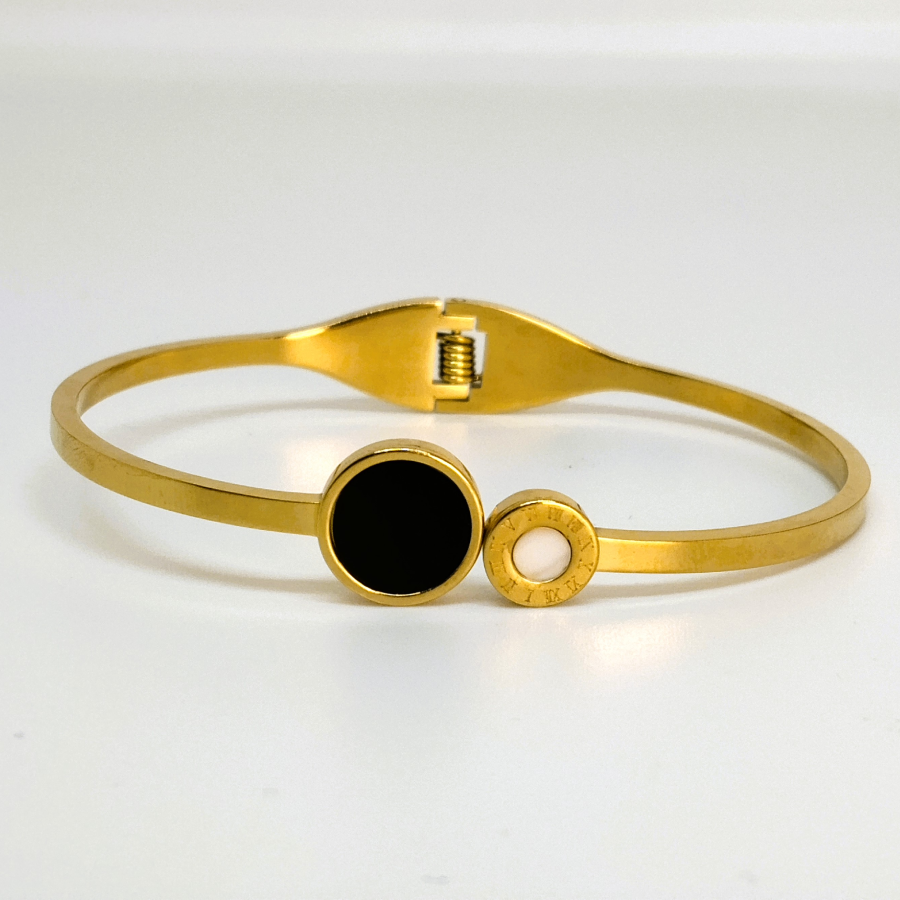 Gold Plated Minimalist Black Stone & Pearl Bracelet - Image 3