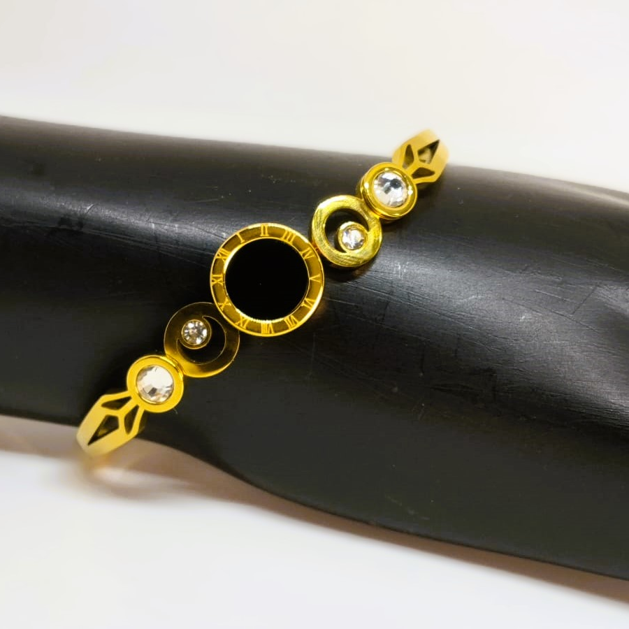 Elegant Gold Plated Black Stone Bracelet with Crystal Accents - Image 5