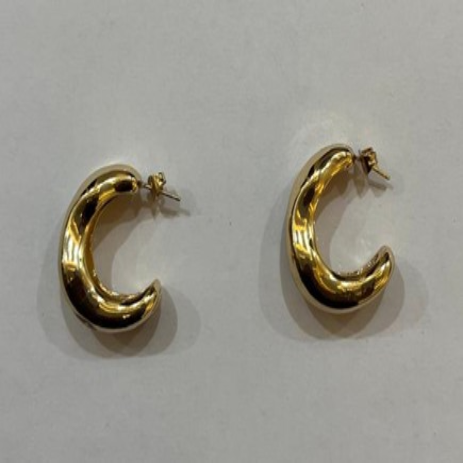 Elegant Minimalist Gold Crescent Hoop Earrings - Image 9