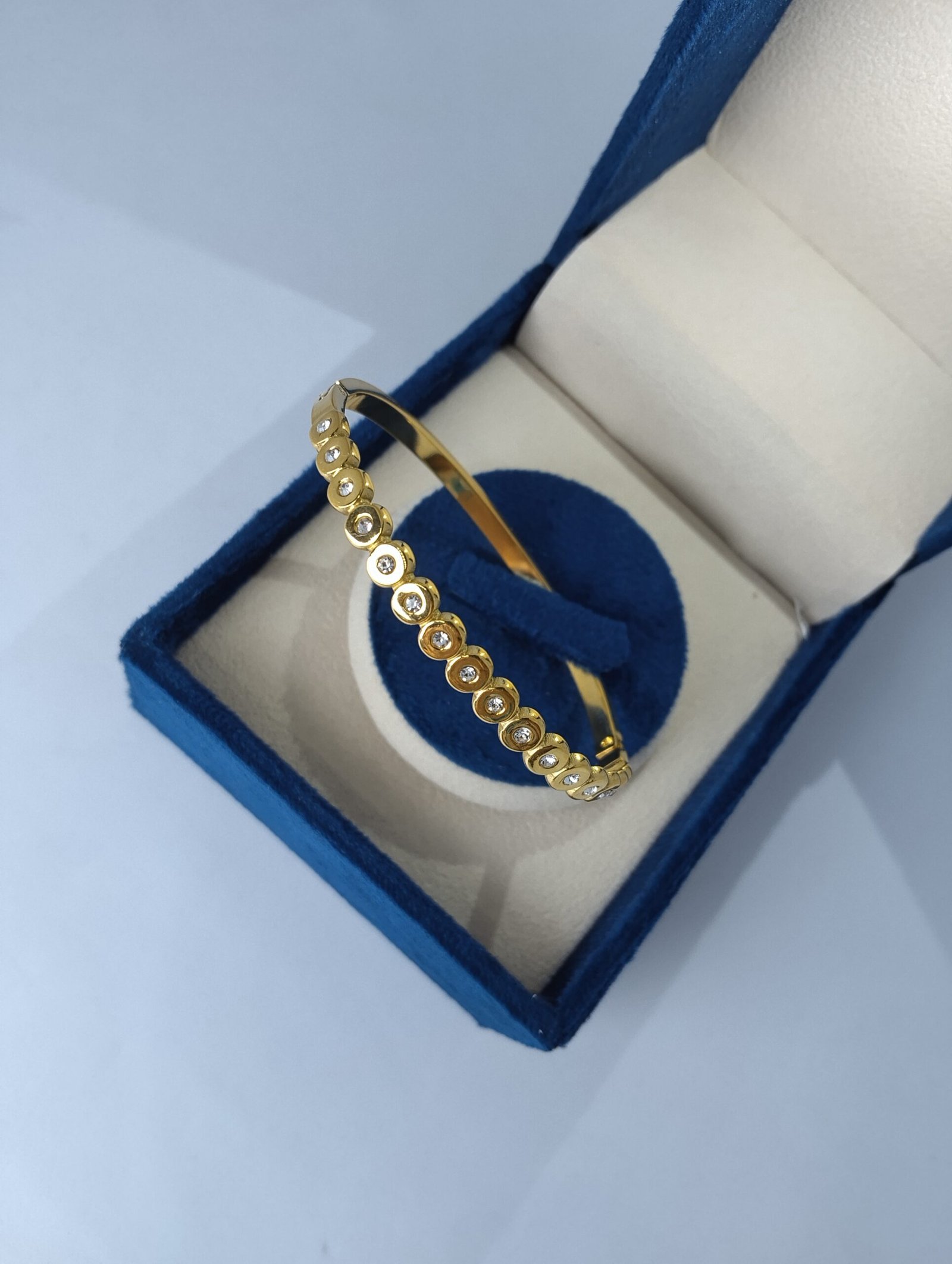 Elegant Bezel-Set Crystal Gold Bangle - Image 3