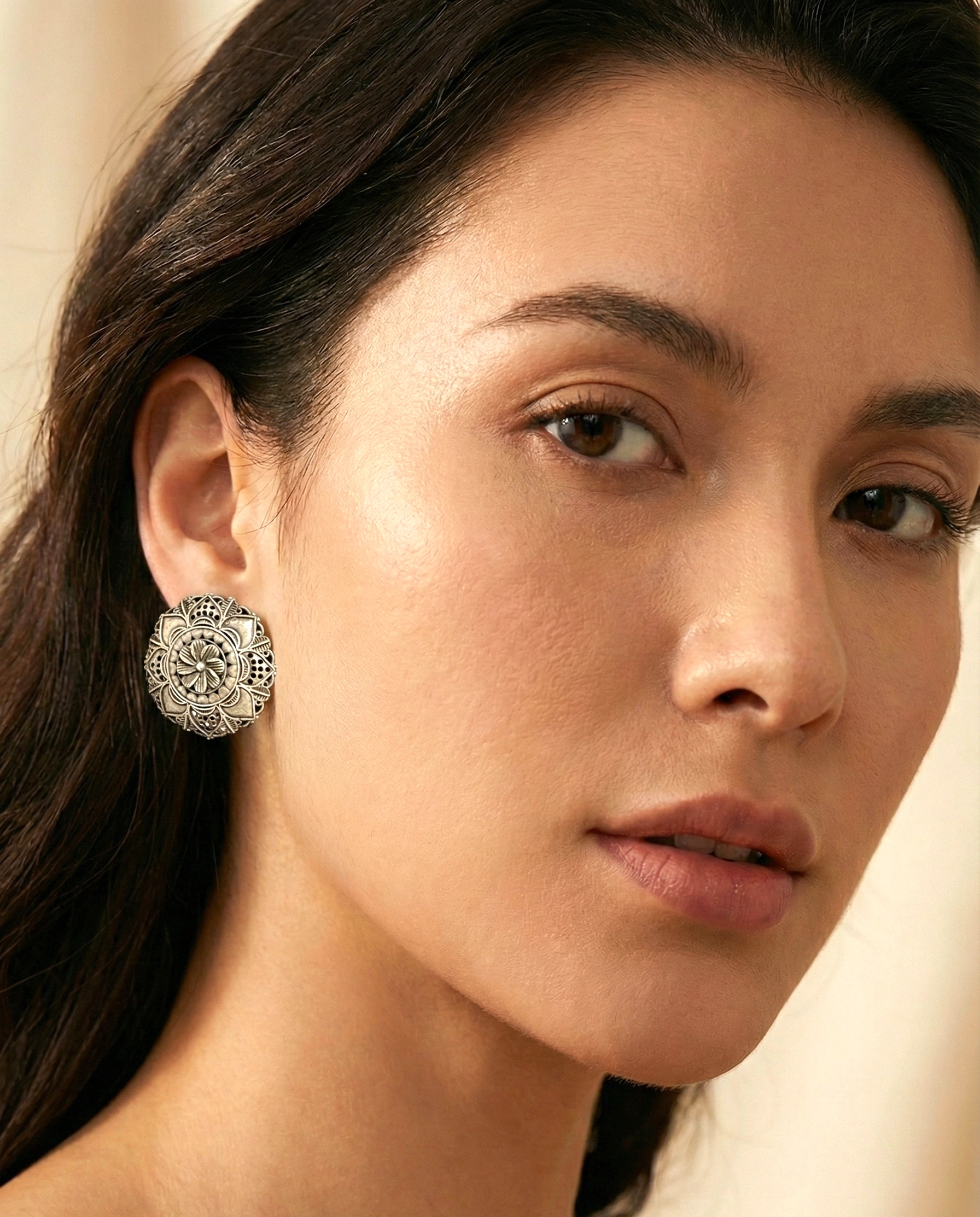 Vintage Silver Floral Stud Earrings – Antique Oxidised Flower Earrings | Boho Ethnic Earrings
