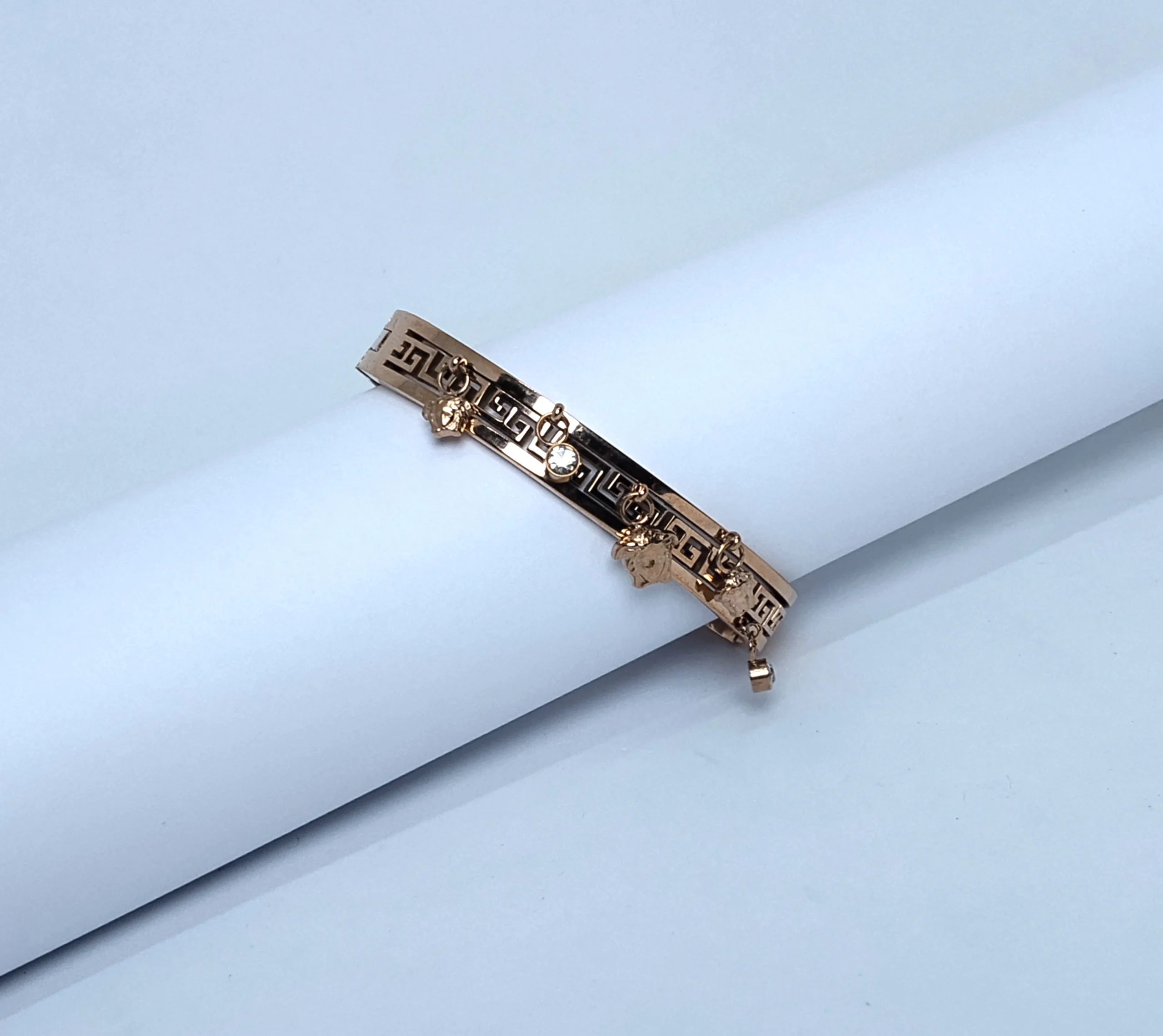 Rose Gold Charm Bracelet – Subtle Sparkle, Timeless Style - Image 2